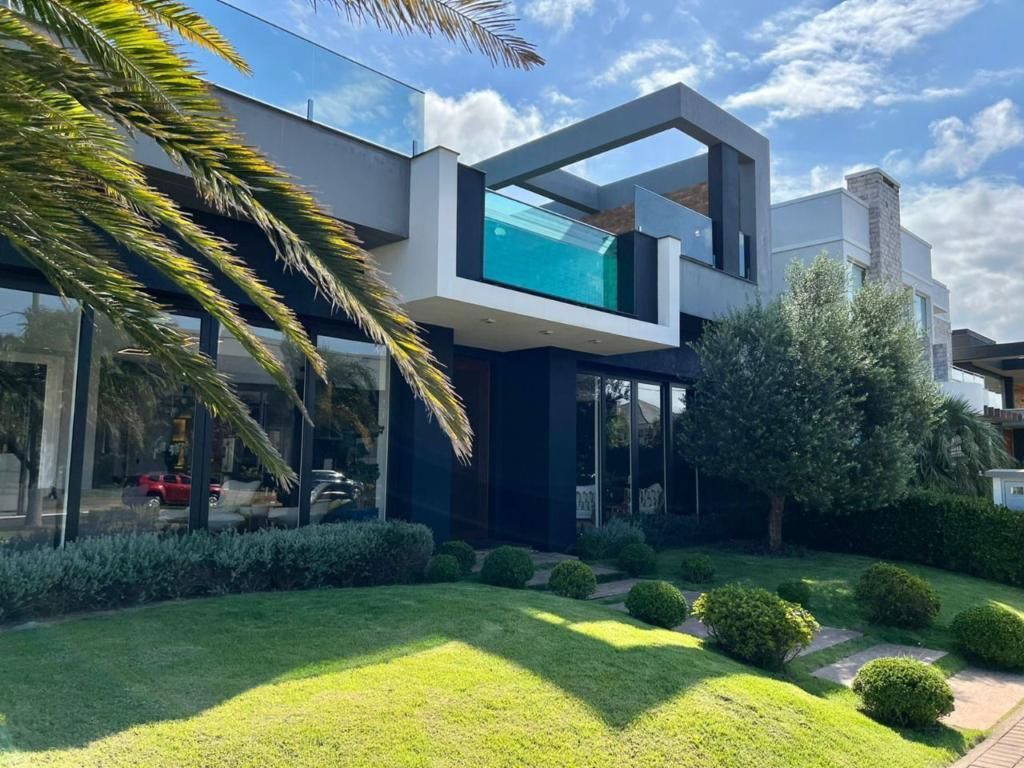 Casa em Condomínio 4 dormitórios para venda, Morada Do Sol em Capão da Canoa | Ref.: 2146573