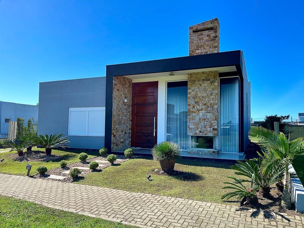 Casa em Condomínio 3 dormitórios para venda, Araçá em Capão da Canoa | Ref.: 2387568