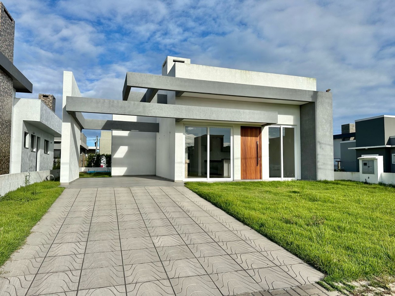 Casa em Condomínio 3 dormitórios para venda, Araçá em Capão da Canoa | Ref.: 2387602