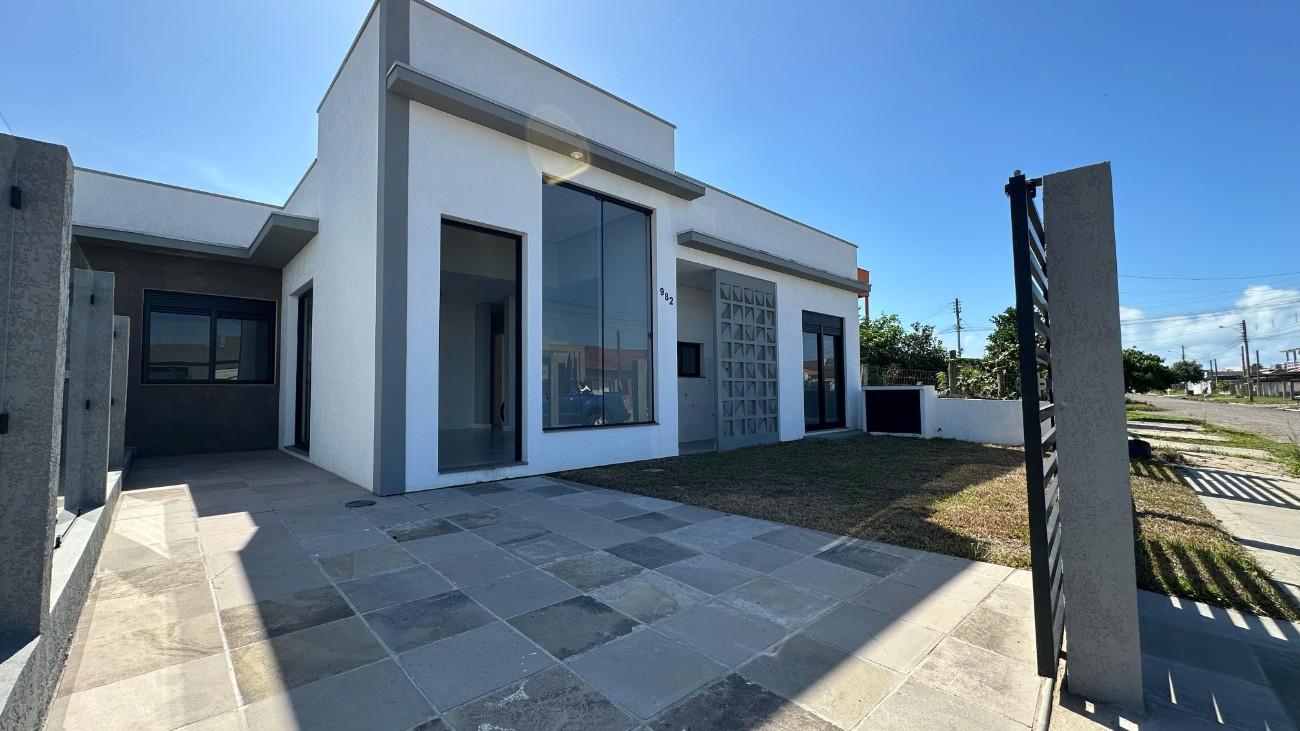 Casa 3 dormitórios para venda, Guarani em Capão da Canoa | Ref.: 2389314
