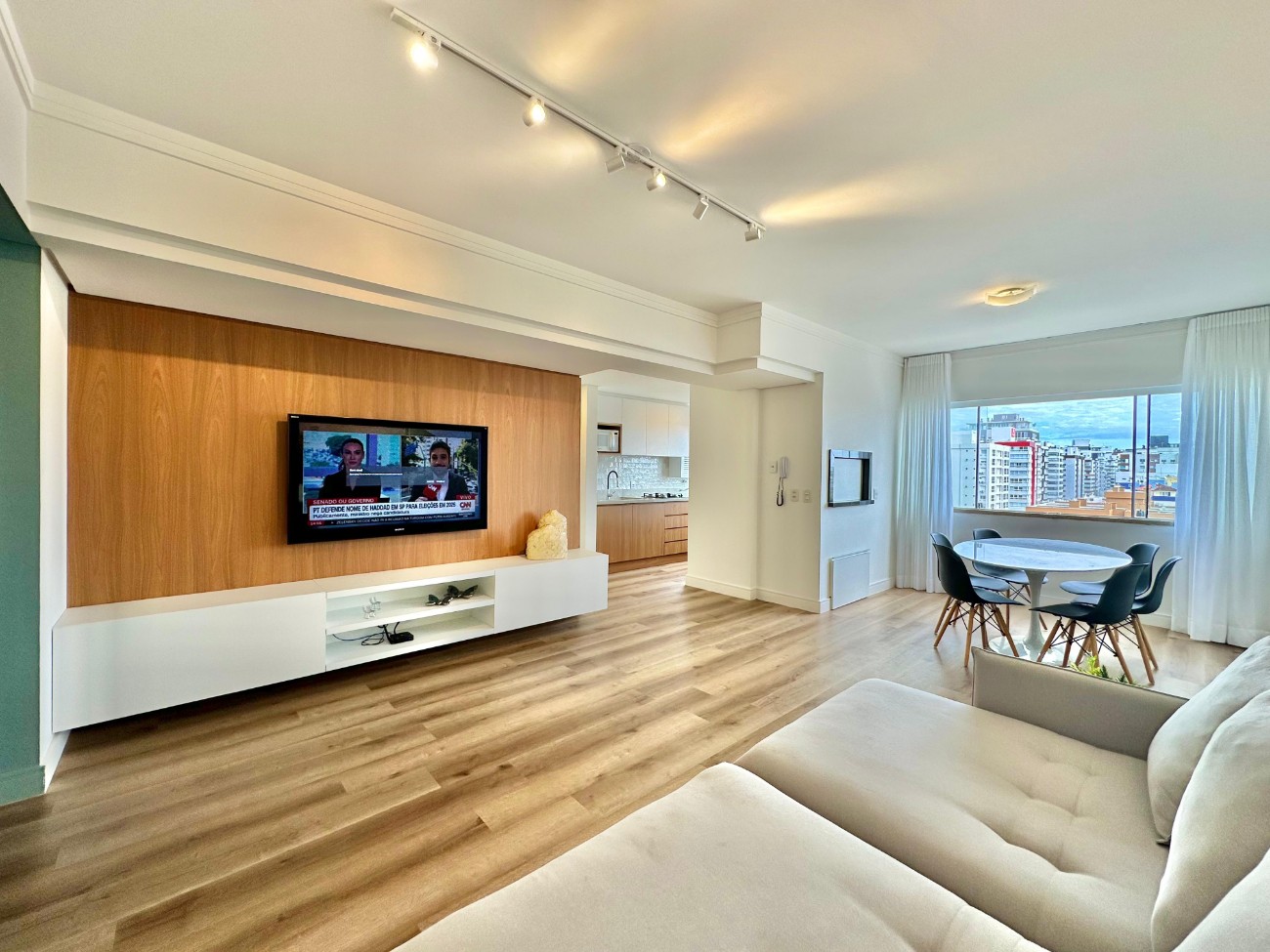 Apartamento 2 dormitórios para venda, Centro em Capão da Canoa | Ref.: 2389631