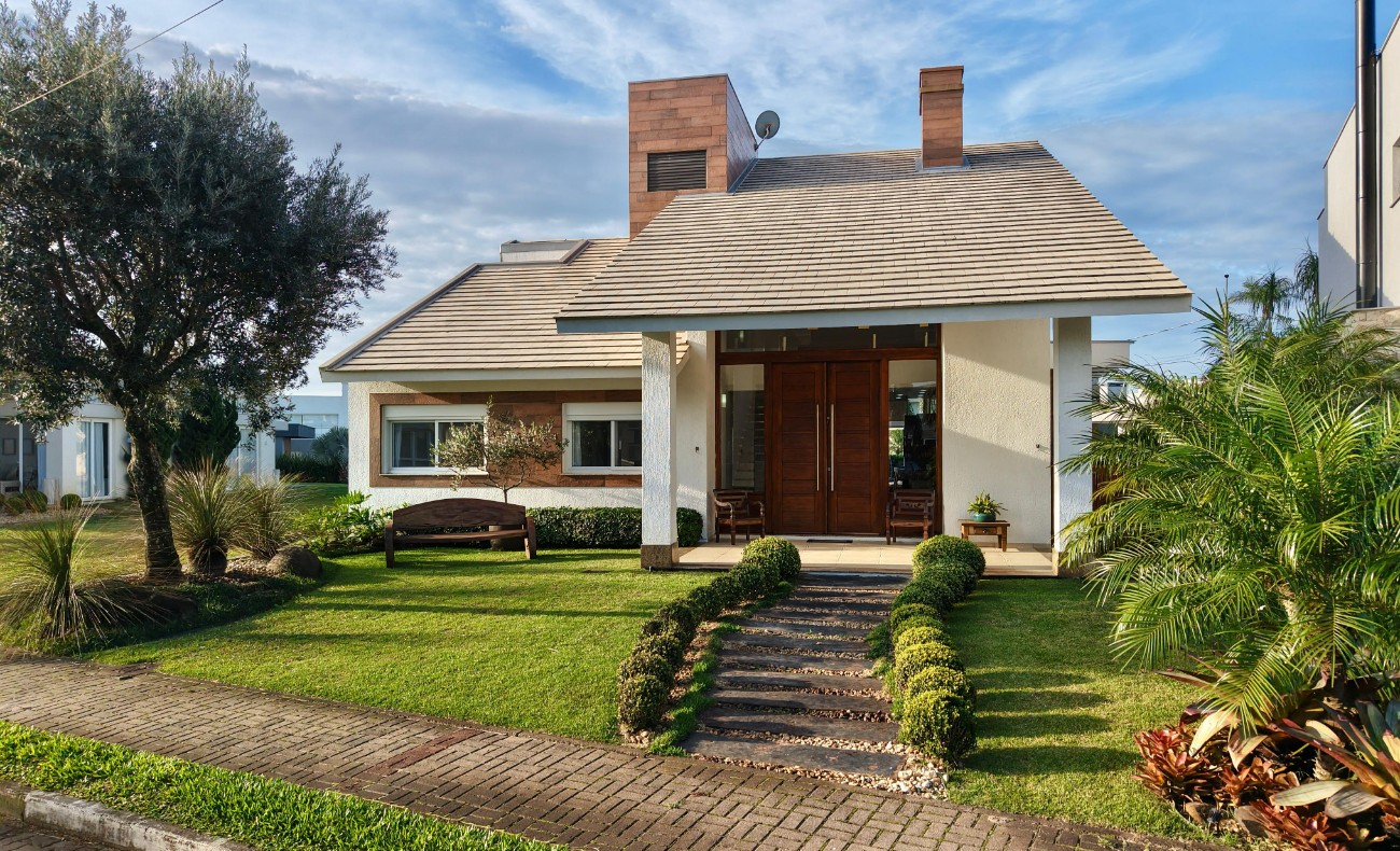 Casa em Condomínio 4 dormitórios para venda, Centro em Xangri-lá | Ref.: 2389763