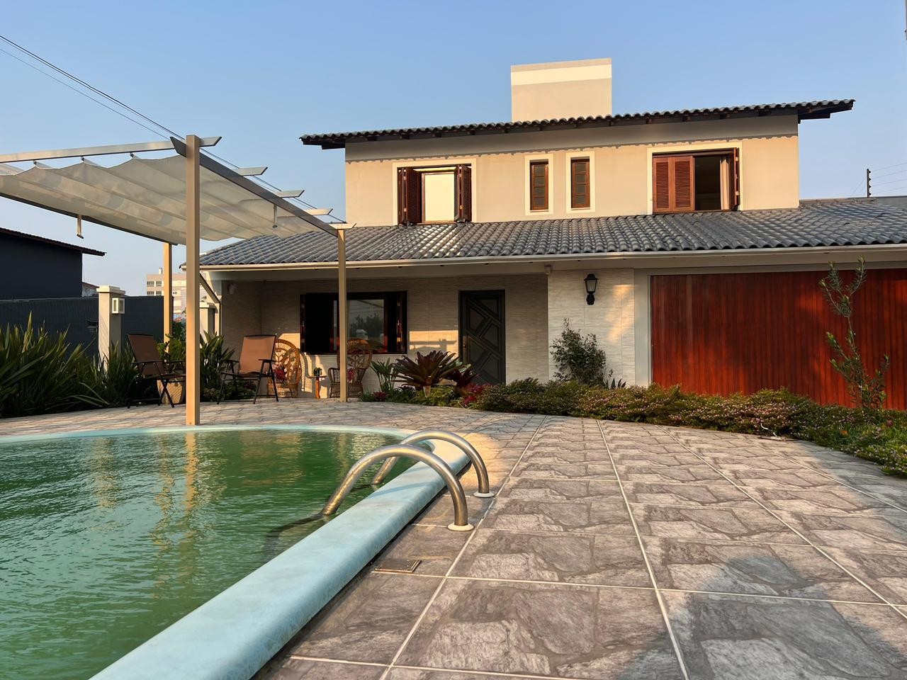 Casa 4 dormitórios para venda, Centro em Capão da Canoa | Ref.: 2390277