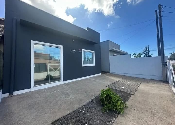 Casa 2 dormitórios para venda em Capão da Canoa | Ref.: 2390460